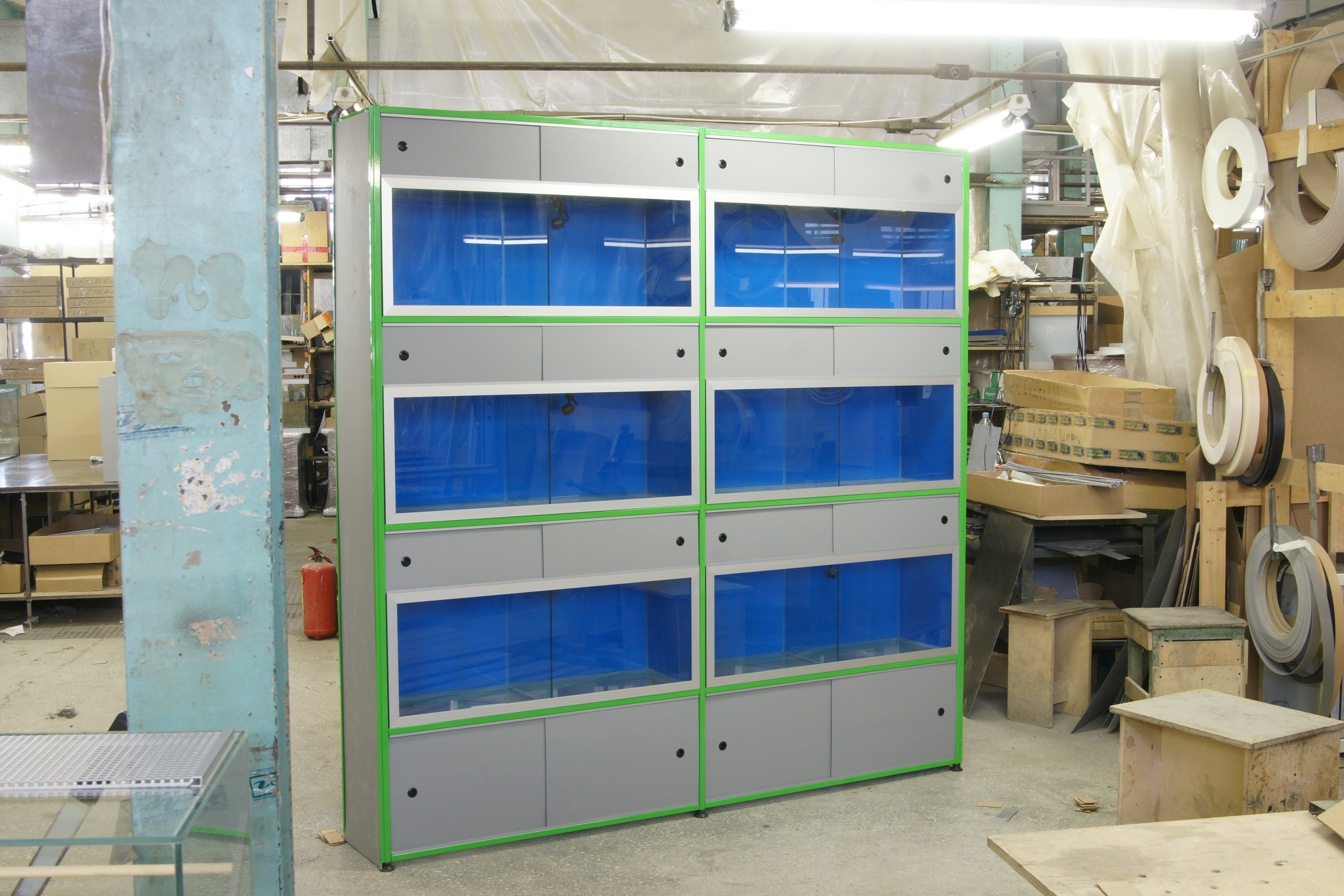 Стандартная 2х секционная трёхъярусная аквариумная стойка