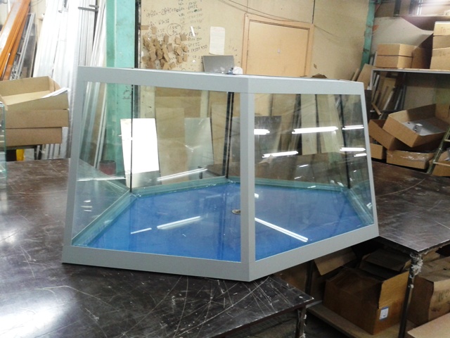 Торговый аквариум по индивидуальному проекту